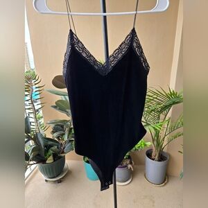 Black Velvet Lace Trim Bodysuit Spaghetti Straps Snap Closure Size S